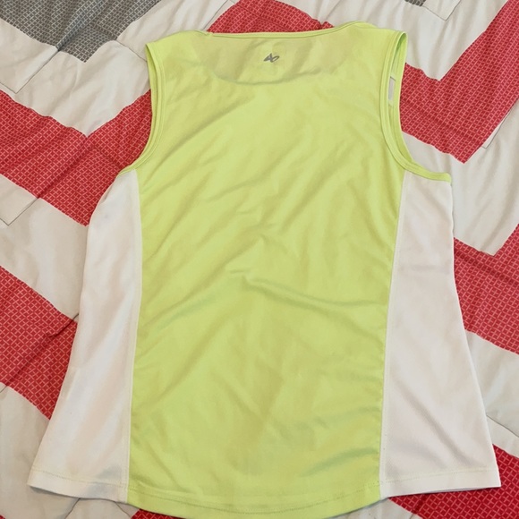 Workout Tank - Picture 3 of 4